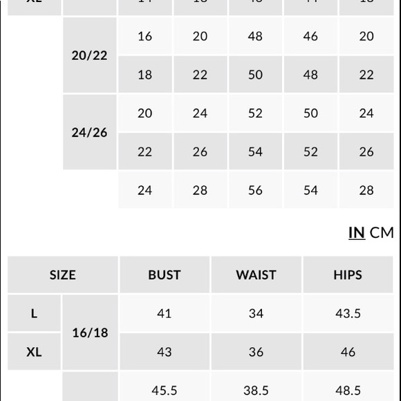 Plus Floral Tiered Woven Smock Dress - Picture 4 of 4